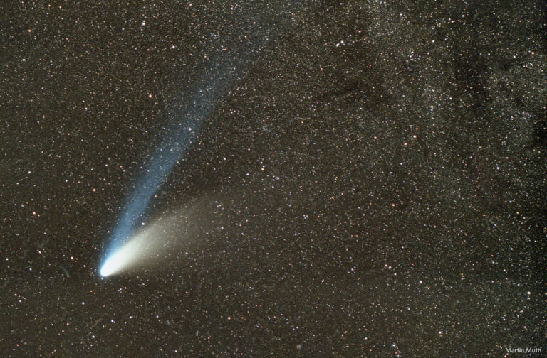 Komet Hale Bopp (C/1995 O1) im Sternbild Lacerta