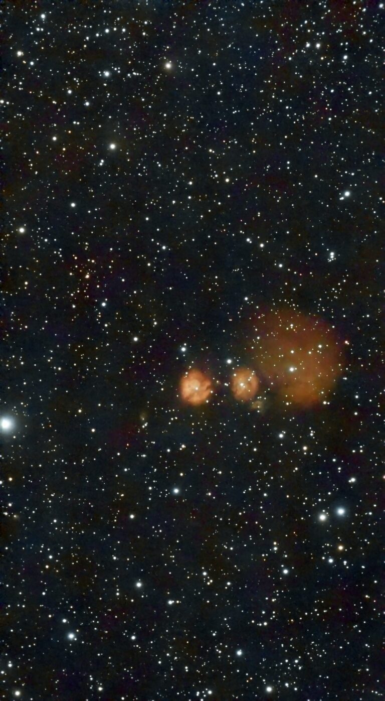Kleine Emissionsnebel in Orion’s Keule